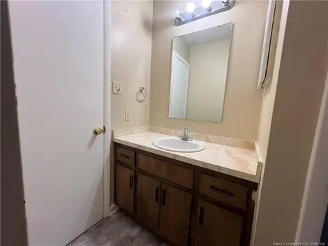 512 Toxaway Court Fayetteville NC 28314