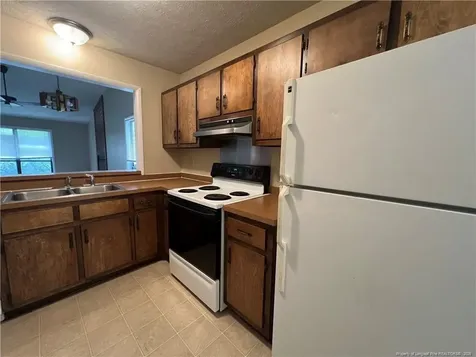 512 Toxaway Court Fayetteville NC 28314