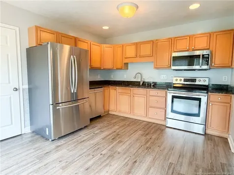 7787 Cottonwood Avenue Fayetteville NC 28314