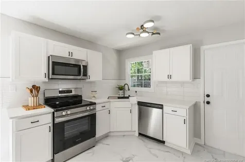 724 Skycliff Court Fayetteville NC 28311
