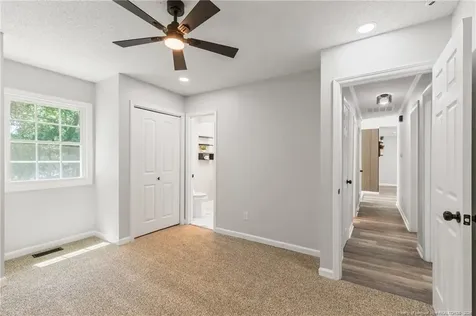 724 Skycliff Court Fayetteville NC 28311