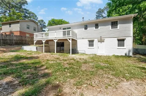 724 Skycliff Court Fayetteville NC 28311