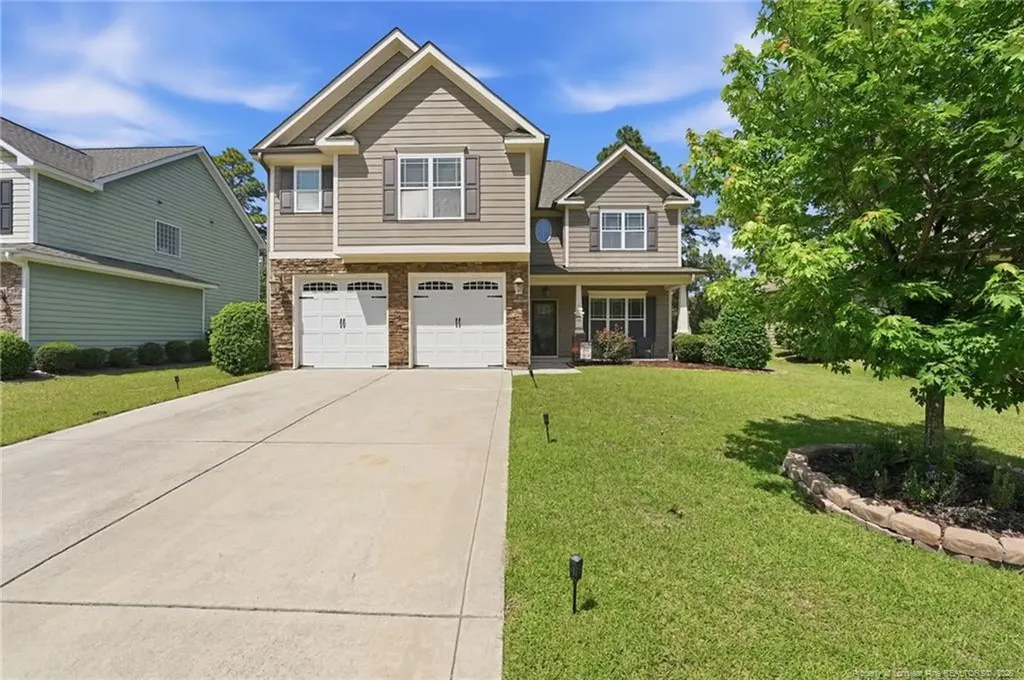 886 Micahs Way Spring Lake NC 28390