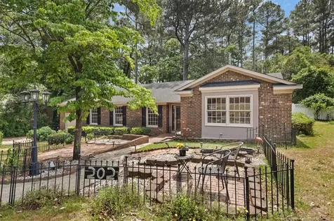 202 Andover Road Fayetteville NC 28311
