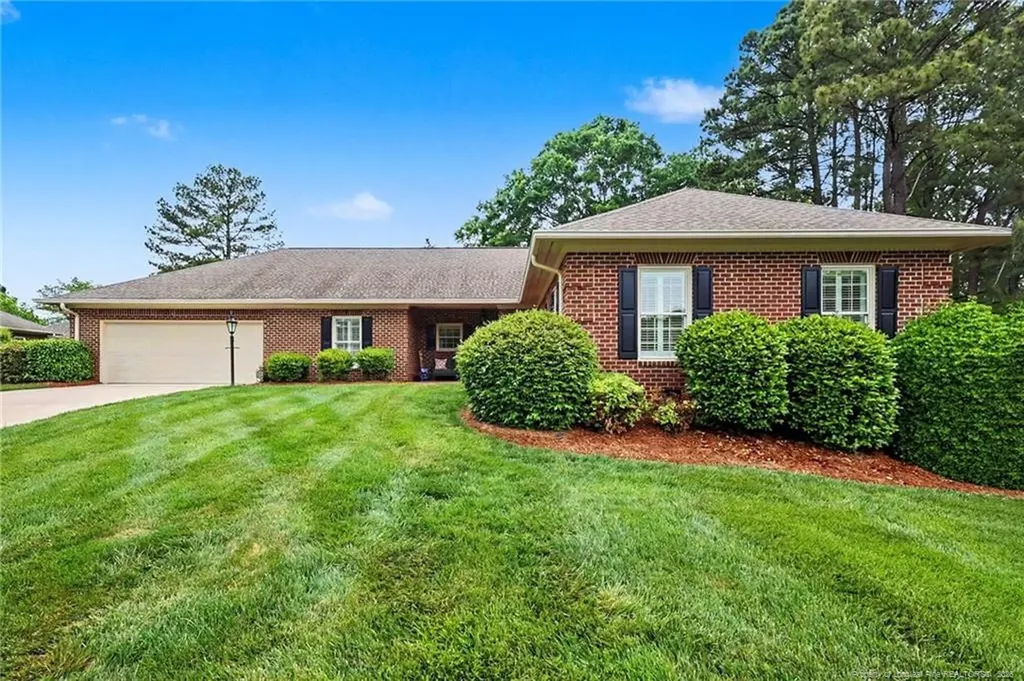 1004 Wentworth Court Sanford NC 27330