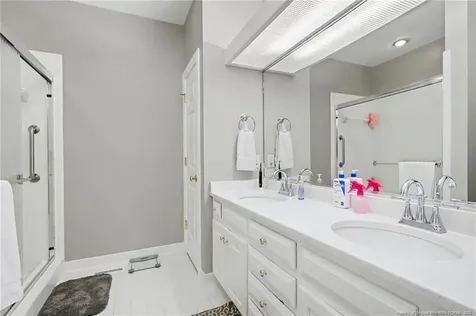 1004 Wentworth Court Sanford NC 27330