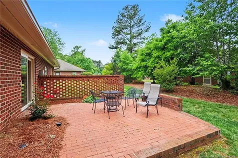 1004 Wentworth Court Sanford NC 27330