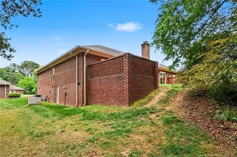 1004 Wentworth Court Sanford NC 27330