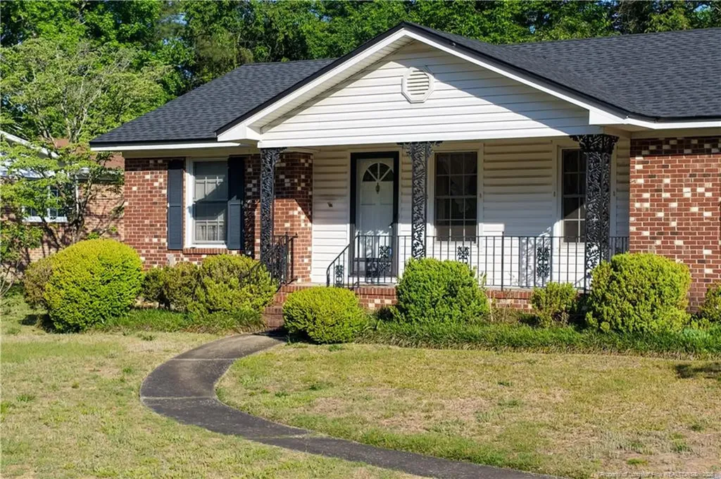 6227 Cool Shade Drive Fayetteville NC 28303