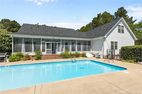 1546 Sandy Bay Circle Fayetteville NC 28312