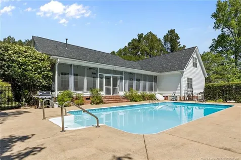 1546 Sandy Bay Circle Fayetteville NC 28312