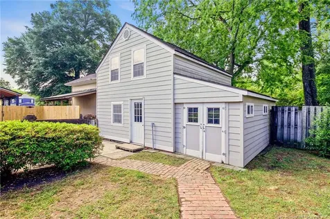 2009 Morganton Road Fayetteville NC 28305