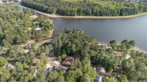 147 Port Tack Sanford NC 27332