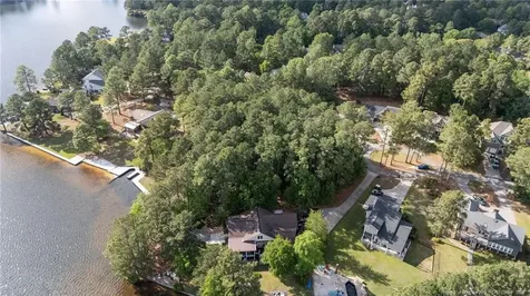 147 Port Tack Sanford NC 27332
