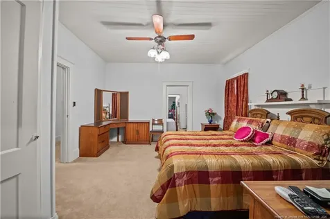 203 E Clinton Street Roseboro NC 28382