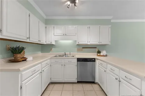 2944 Wedgeview Drive Fayetteville NC 28306