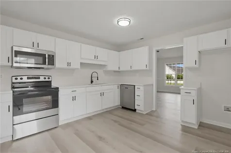 1054 Coalport Road Hope Mills NC 28348