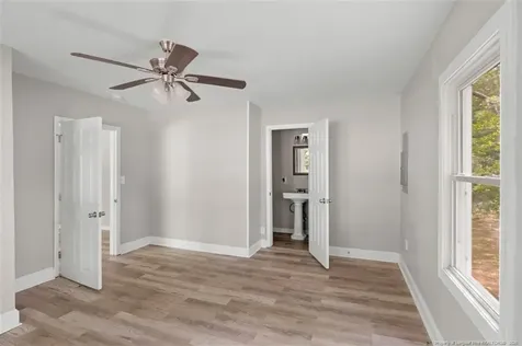 508 E 6th Avenue Raeford NC 28376