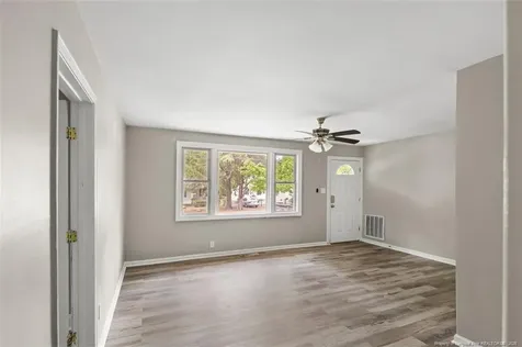 508 E 6th Avenue Raeford NC 28376