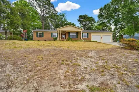 1529 Paisley Avenue Fayetteville NC 28304
