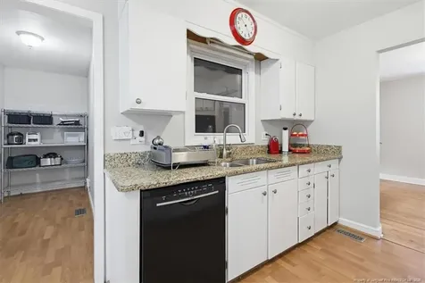 1529 Paisley Avenue Fayetteville NC 28304