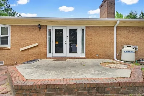 1529 Paisley Avenue Fayetteville NC 28304