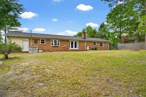 1529 Paisley Avenue Fayetteville NC 28304