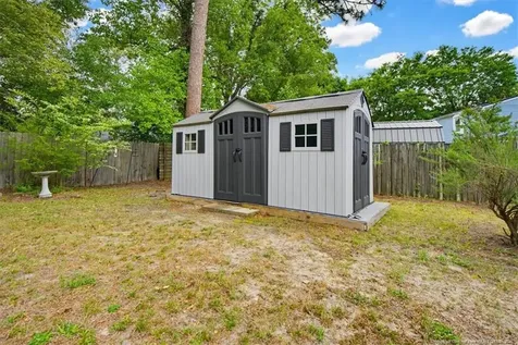 1529 Paisley Avenue Fayetteville NC 28304