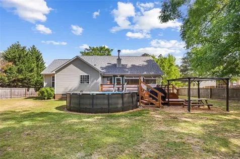 549 Woodberry Circle Raeford NC 28376