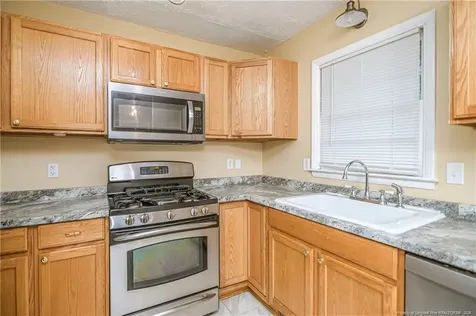 437 N Caledonia Road Laurinburg NC 28352