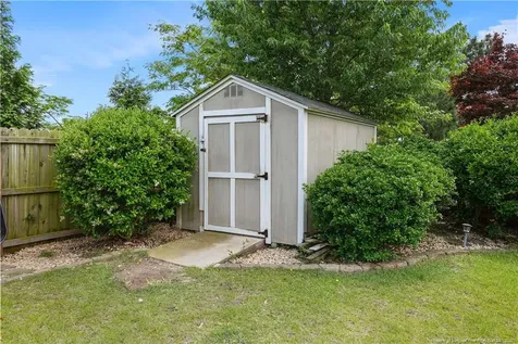 415 Highgrove Drive Spring Lake NC 28390