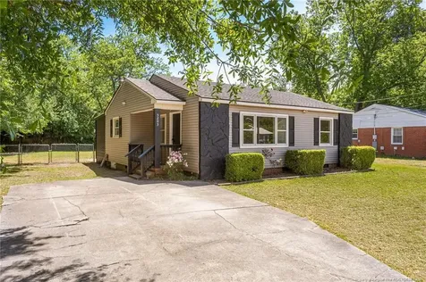 5203 Walnut Drive Fayetteville NC 28348