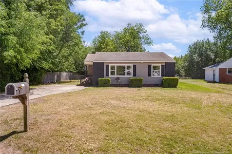 5203 Walnut Drive Fayetteville NC 28348