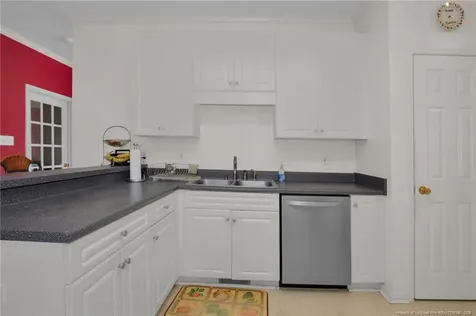 4008 Burleigh Place Fayetteville NC 28311