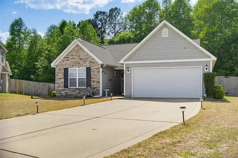 195 Edisto Court Raeford NC 28376