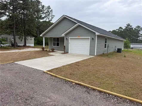 6108 Muscat Road Hope Mills NC 28348