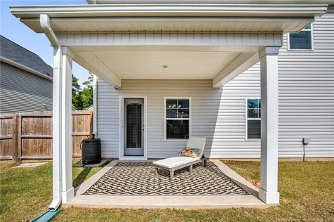 1813 Stackhouse Drive Fayetteville NC 28314
