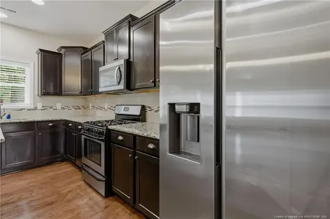 31 Waterside Circle Spring Lake NC 28390