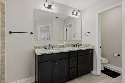 31 Waterside Circle Spring Lake NC 28390
