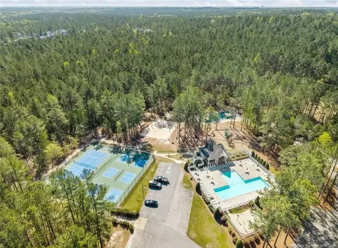 31 Waterside Circle Spring Lake NC 28390