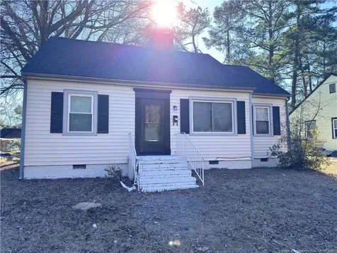 307 Hawthorne Drive Fayetteville NC 28301