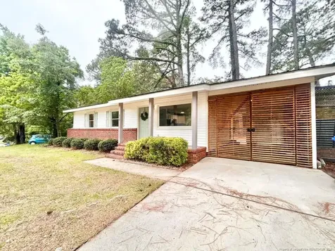 812 Stoneykirk Drive Fayetteville NC 28314