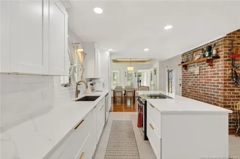 30 Racquet Court Sanford NC 27332
