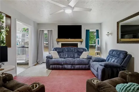 5164 Double Oaks Drive Fayetteville NC 28306