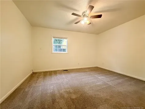 1009 Louisburg Place Fayetteville NC 28311