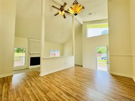 1009 Louisburg Place Fayetteville NC 28311