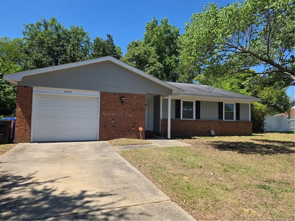 6533 Gristmill Road Fayetteville NC 28314