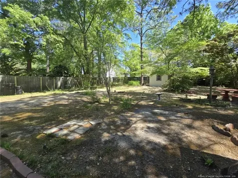 1819 Cawdor Drive Fayetteville NC 28304