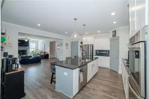 1537 Creekwood Road Hope Mills NC 28348