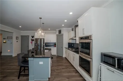 1537 Creekwood Road Hope Mills NC 28348